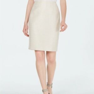 Elegant Knit Midi White Pencil Skirt Bisou Bisou Size Large